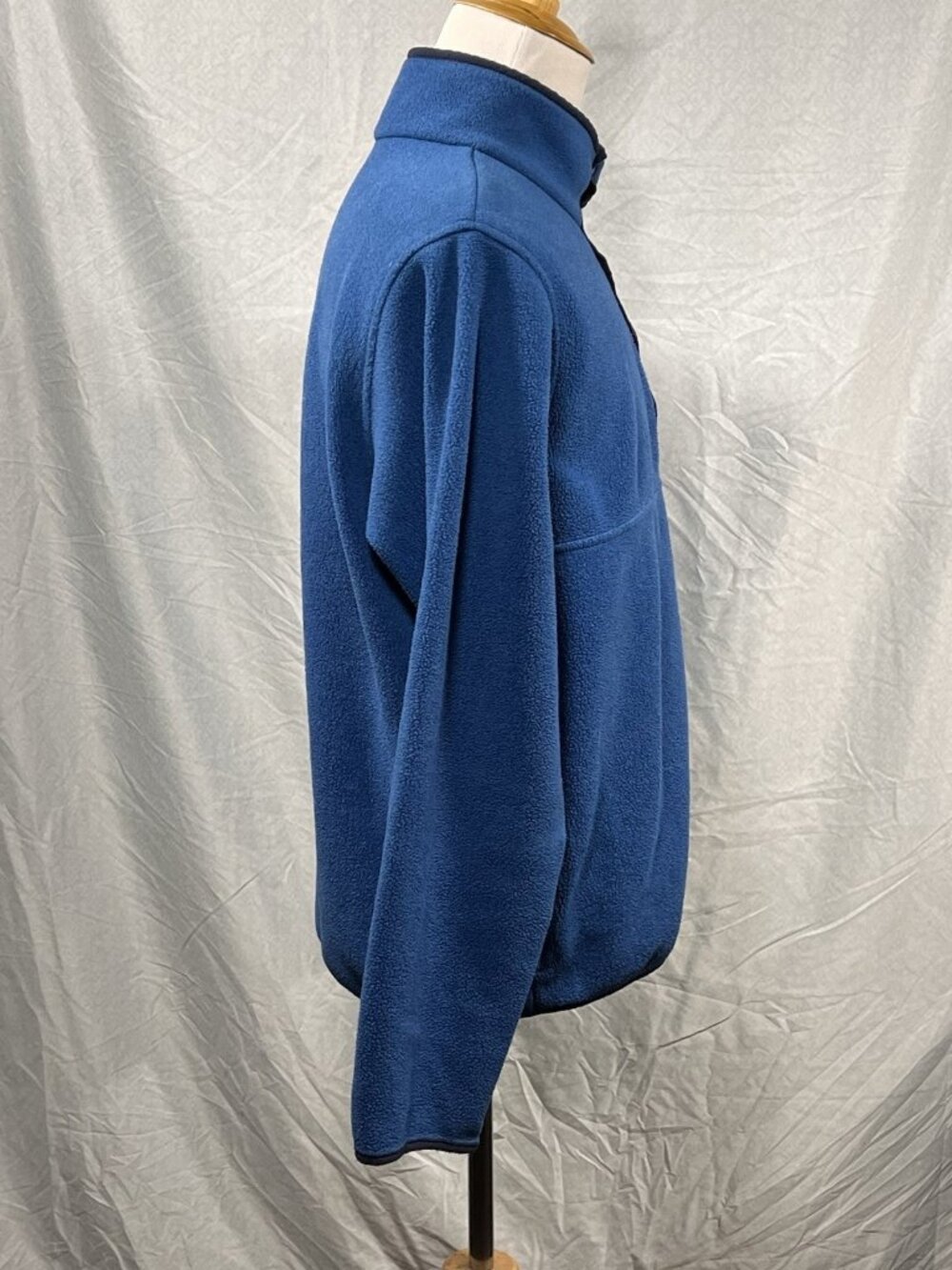 L.L. Bean Mens Large Blue Fleece Snap Pullover USA Made Outdoor Sweater - Picture 2 of 7